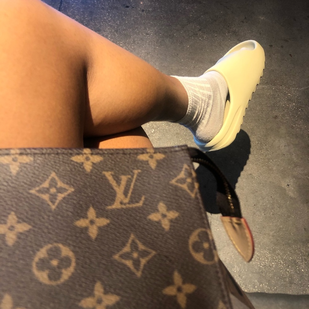 Hot girl summer slides🔥🔥🔥